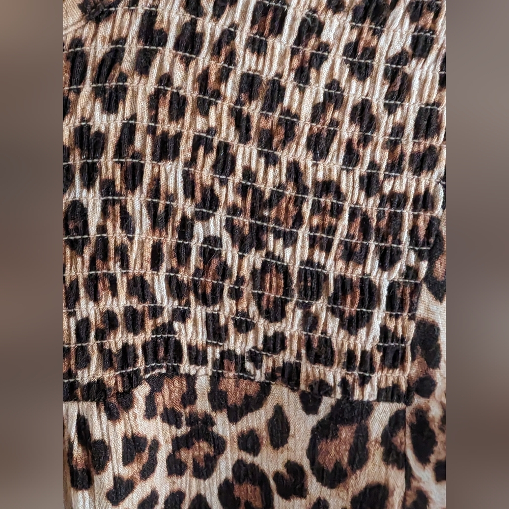 Leopard Print Blouse - Picture 5 of 6